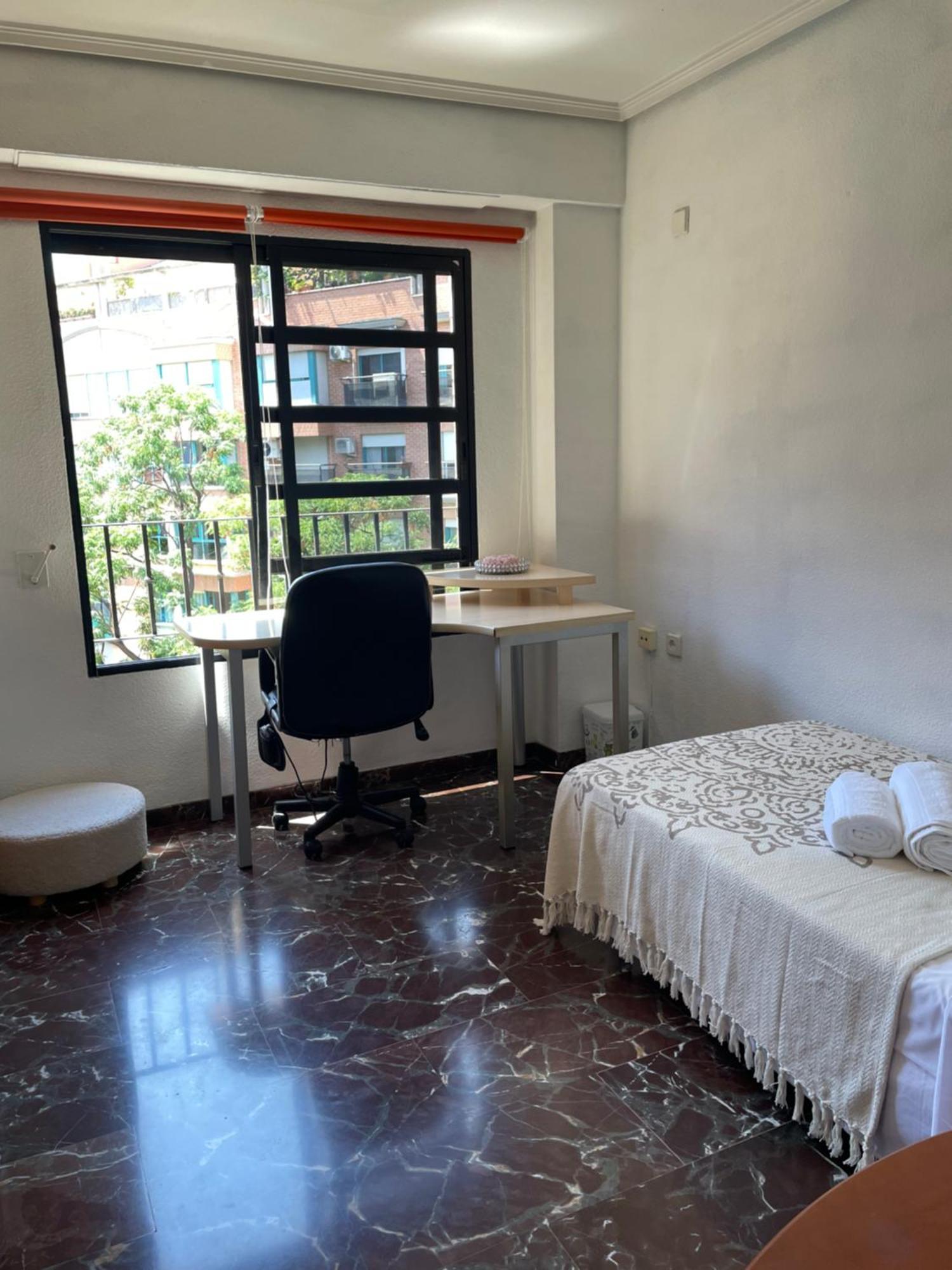 Habitacion Cerca Del Centro De Valencia Apartment ภายนอก รูปภาพ